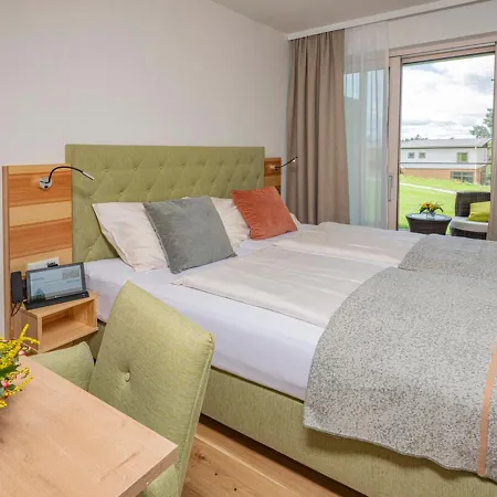 Ottenstein - Wohlfuehlhotel 3*