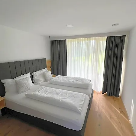Szálloda Ottenstein - Wohlfuehlhotel 3*
